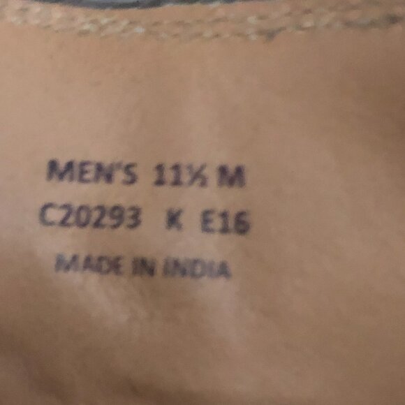 COLE HAAN Williams Leather Chukka Boots - Picture 4 of 10